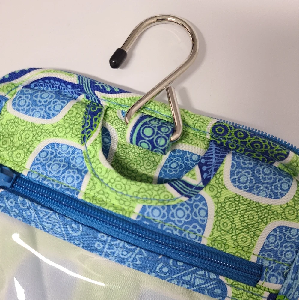 Vera Bradley Hanging Essentials Cosmetic Accessory Bag Blue Doodle Daisy Print